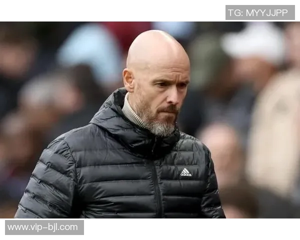 曼联赛季中期再次解雇主帅滕哈赫时机引发热议与争论 曼联赛季中期再次解雇主帅滕哈赫时机引发热议与争论