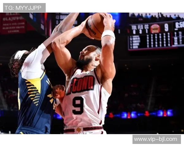 狄龙全能表现助力球队胜利15投8中三分5中9罚球全中砍下27分7篮板5助攻