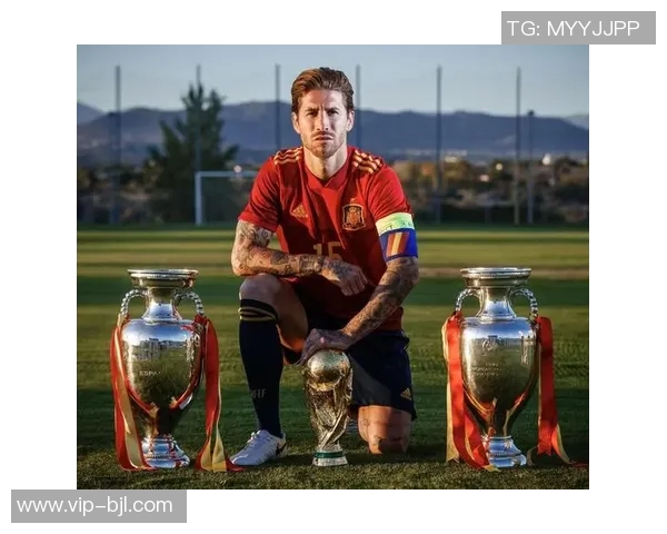 传奇圣克鲁斯44岁再战绿茵场开启生涯第28季去年32场贡献4球