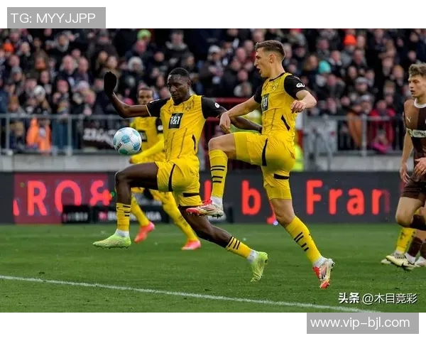 新援莱尔马亲临多特主场观战不莱梅并参与训练测试体能