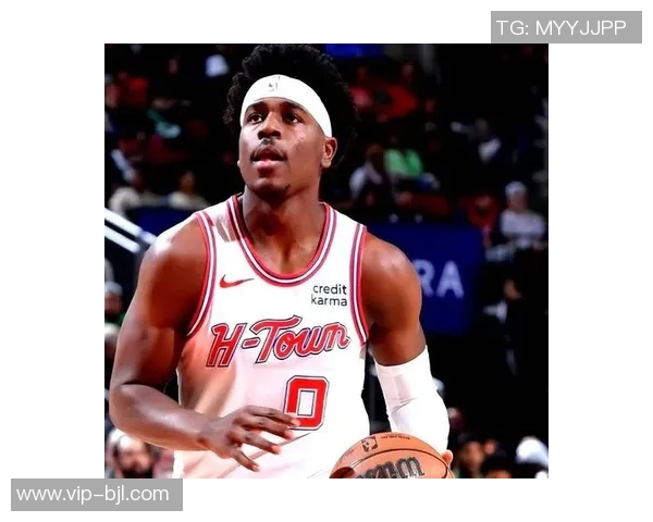 火箭队宣布将年轻球员JD戴维森与以赛亚克劳福德下放至G联盟毒蛇队进行锻炼