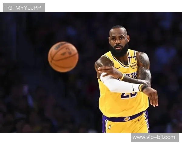 詹姆斯近期状态回暖场均20分表现出色命中率稳健 詹姆斯近期状态回暖场均20分表现出色命中率稳健